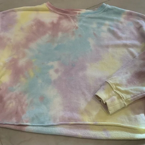 Colsie Pastel Tie Dye Cropped Sweatshirt Sz S - Picture 4 of 7